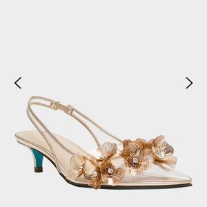 BETSEY JOHNSON  Robin Gold Floral Slingback Heels